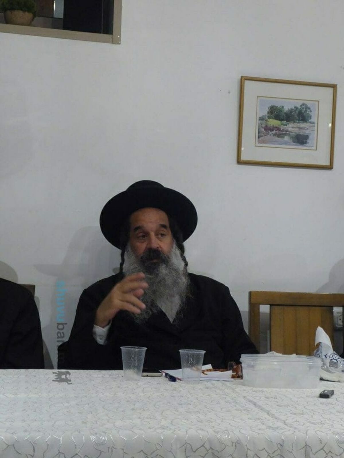 הסוד של שואב המים - סיפור על מעלת הבזיונות כמו שמורינו הרב רבי אליעזר ברלנד שליט"א מלמד אותנו