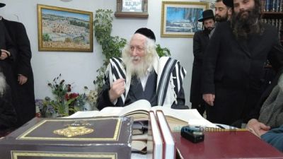 שיעור למתנדבי ארגון הילולת הרשב"י במעונו של הגה"צ רבי אליעזר ברלנד שליט"א