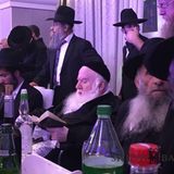 פחד פחדים. מסר מהרב מנצר מאחד ה-לו' צדיקים: "אין עונשים, אלא אם כן מזהירים, ועל כן אני מזהיר"