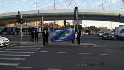 עצרות תפילה בכל הארץ נגד המאסר הפושע של הרב ברלנד שליט"א - דברי המקובל הרב שלמה אלמליח שליט"א: גלריית תמונות