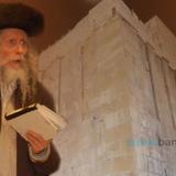 לְכָל יְהוּדִי יֵשׁ לֵב בּוֹעֵר רַק צָרִיךְ לָצֵאת מִקְּלִפַּת עִפָּרוֹן!! • פרשת חיי שרה מהגה"צ רבי אליעזר ברלנד שליט"א