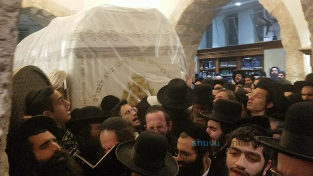 סיפורים נוראיים על הרב ברלנד שליט"א לפני עצרת התפילה החשובה היום בקבר רחל