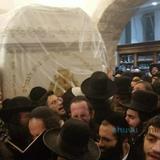 סיפורים נוראיים על הרב ברלנד שליט"א לפני עצרת התפילה החשובה היום בקבר רחל