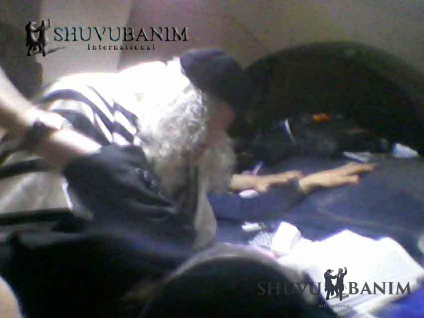 תיקון הזיווגים  • תפילה מהגה"צ רבי אליעזר ברלנד שליט"א לציונו של רבי יהונתן בן עוזיאל