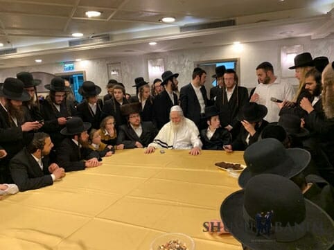 האזינו: הרב שלום צדוק ראש היישובים עיי"ש ואריאל בשומרון בדיבורים חזקים על המפגש שלו עם מורינו הרב אליעזר ברלנד שליט"א