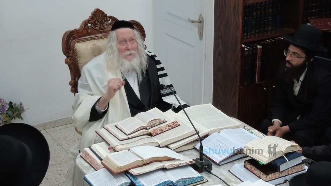 שיעור לאברכי כולל הוראה במעונו של הגה"צ רבי אליעזר ברלנד שליט"א