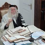 שיעור לאברכי כולל הוראה במעונו של הגה"צ רבי אליעזר ברלנד שליט"א