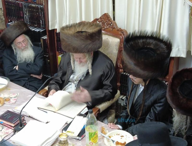 בגן עדן מקדם  • שמחת השבע ברכות האחרון לנינת הגה"צ רבי אליעזר ברלנד שליט"א