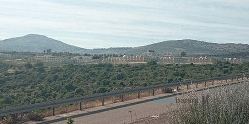 מחאה מול כלא צלמון על היחס הנורא להגה"צ הרב אליעזר ברלנד שליט"א