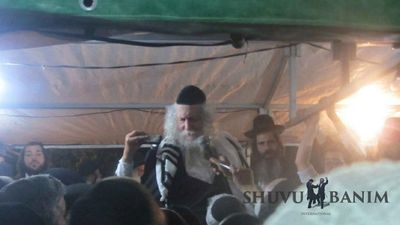 הגה"צ הרב אליעזר ברלנד שליט"א הגיע ביום האחרון של ימי השבעה אל היישוב נהורה - גלריית תמונות