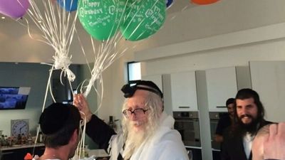 40 יום לפני פורים זועקים - "הצילני מקליפת המן עמלק, וזכני לקדושת מרדכי ואסתר" - קולו המרגש של הגה"צ הרב אליעזר ברלנד שליט"א