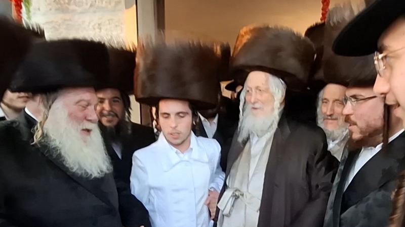 וּבְכֵן צַדִּיקִים ◇ חתונת נין הגה"צ רבי אליעזר ברלנד שליט"א