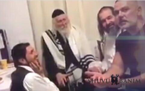 מבהיל: המכשפה חוזרת בתשובה אחרי שראתה את הרב ברלנד שליט"א - צפו