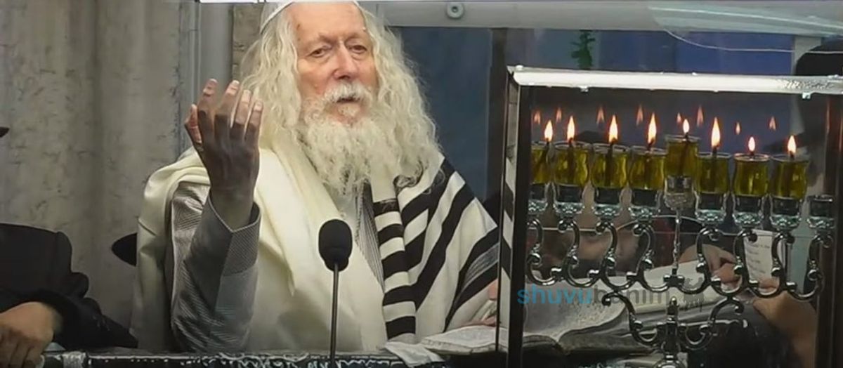 סדר הדלקת נרות חנוכה ותפילה לנר שביעי מהגה"צ רבי אליעזר ברלנד שליט"א