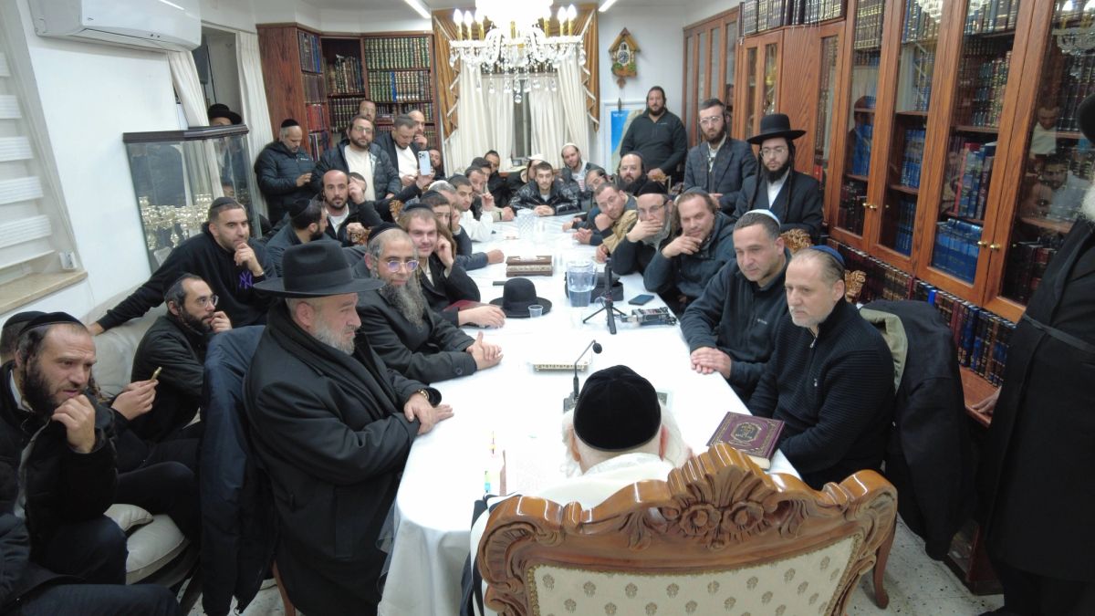 שיעור לקיבוץ של הרב צבי והרב מאיר רביבו בקודש פנימה