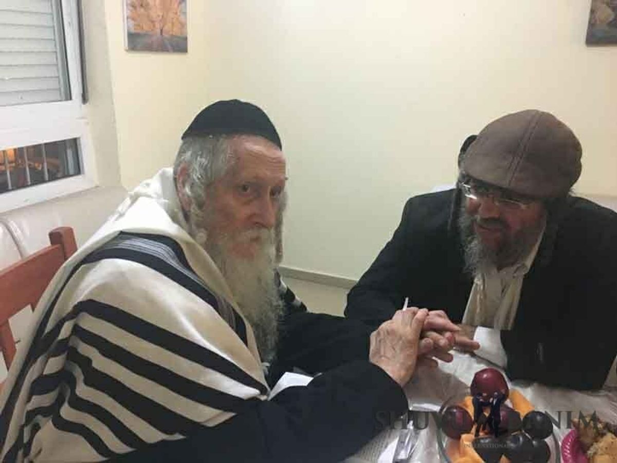 גלריית תמונות מביקור הבית של הגה"צ הרב אליעזר ברלנד שליט"א בביתו של רחמים ברכה