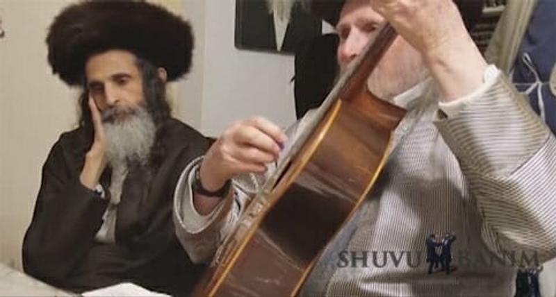 הרב צנעני והרב סוכות בדיבורים מחזקים מאוד מלווים בצלילי הגיטרה