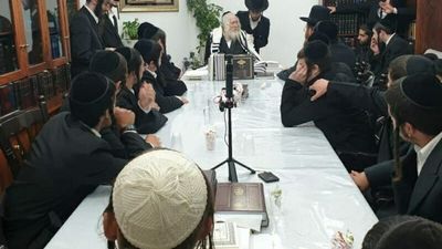 Shiur for Students of New Yeshiva for Young Men under Leadership of R’ Yehuda Kremlovesky Shlit”a