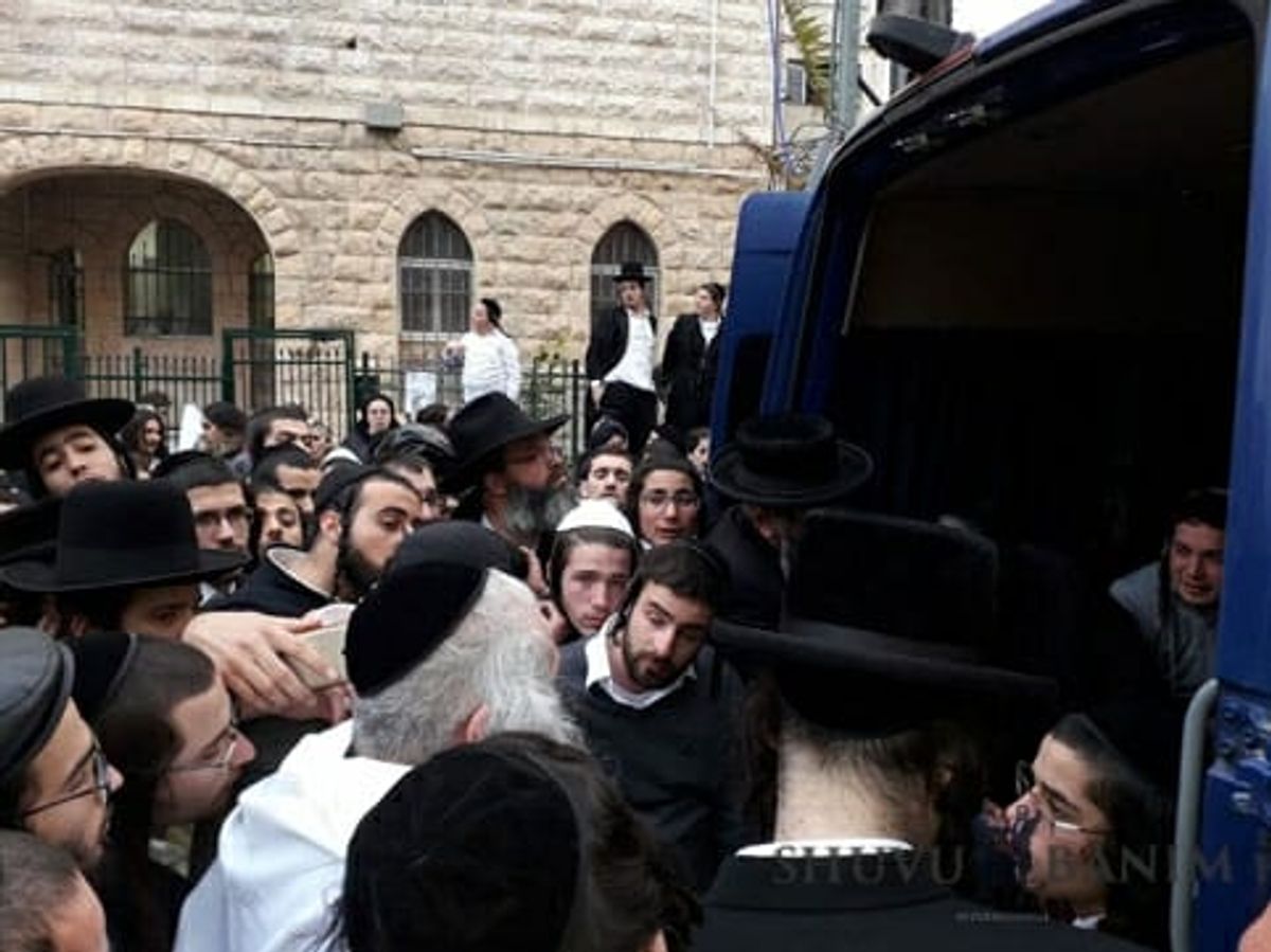 Une Nouvelle Prière du Rav Berland chlita en l'Honneur du Yahrtzeit de Dan fils de