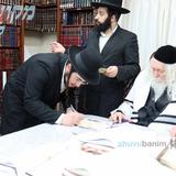 בְּחוֹתָמוֹ שֶׁל כֹּהֵן גָּדוֹל • חמישים בחורי ישיבה גדולה חכמה ודעת נכנסו לחתימה על החיים בקודש פנימה