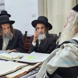 ועד רבני קהילת שובו בנים במעונו של הגה"צ רבי אליעזר ברלנד שליט"א