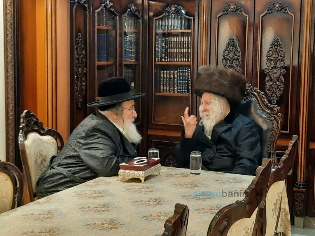 הגה"צ רבי אליעזר ברלנד שליט"א בביקור אצל כ"ק האדמו"ר מספינקא דונולו בבני ברק