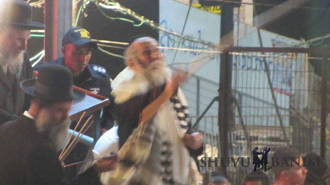 מעמד ההדלקה במירון ל"ג בעומר תשע"ח עם הגה"צ הרב אליעזר ברלנד שליט"א