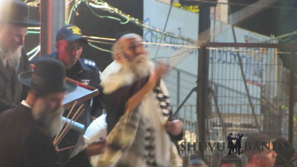 מעמד ההדלקה במירון ל"ג בעומר תשע"ח עם הגה"צ הרב אליעזר ברלנד שליט"א