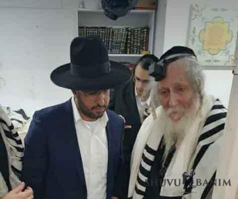 "השם בחר את נח רק בגלל שהיה נרדף" - דברי הגה"צ הרב אליעזר ברלנד שליט"א