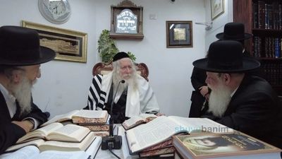 שיעור לישיבת מגיני ארץ במעונו של הגה"צ רבי אליעזר ברלנד שליט"א