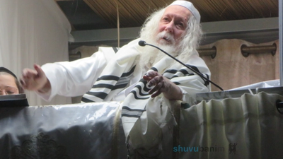 בַּסֻּכֹּת תֵּשְׁבוּ שִׁבְעַת יָמִים • סיקור שבת חול המועד סוכות בצילו של הגה"צ רבי אליעזר ברלנד שליט"א