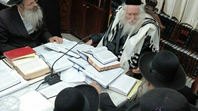 Shiur for Shuvu Banim Bnei Brak at Home of Rav Eliezer Berland Shlit”a