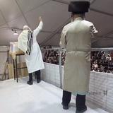 כִּי לָנוּ עֹז וְאוֹרָה ◇ שמחת תורה בצילו של הגה"צ רבי אליעזר ברלנד שליט"א