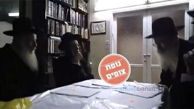 האדמו"ר מאמשינוב אמר תדבקו חזק לרב ברלנד - הרב אליהו מירב מהביקור ההיסטורי אצל האדמו"ר