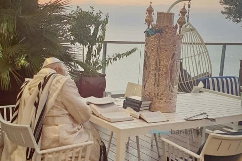 מתי הזמן ללמוד פי שניים? • מכתב מהגה"צ רבי אליעזר ברלנד שליט"א לבני הישיבות לרגל