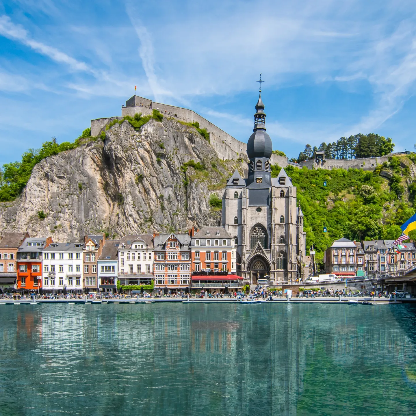 Uitzicht op de Notre-Dame en Citadel van Dinant