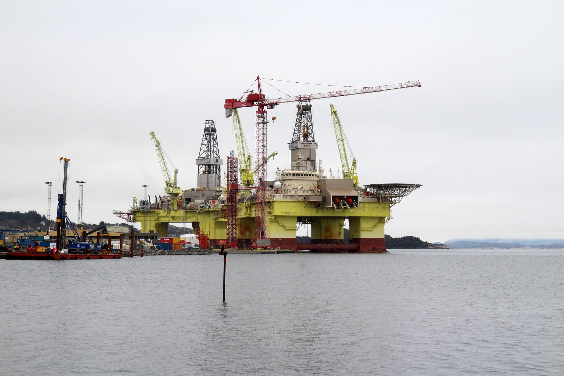Vår Energi utøver opsjoner på COSL-rigger | Petro.no