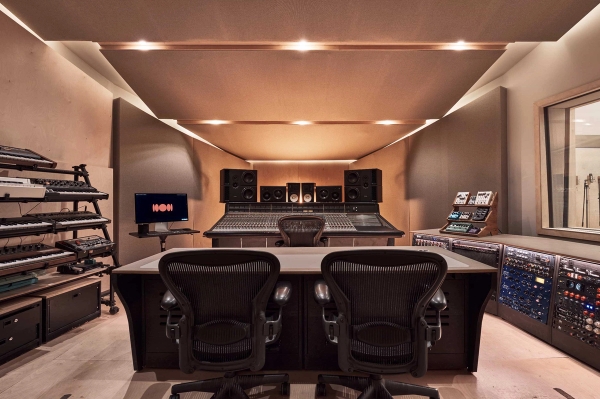 Soundproofed recording studio space in N15 North London – Love Locations