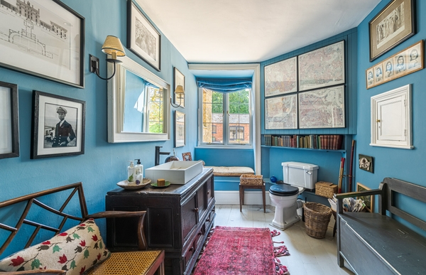 Period farm property with natural light interiors – Love Locations
