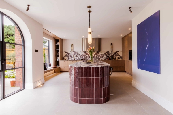 Modern house in Bromley on Chesham Avenue, architecturally designed and showcased by Love Locations.