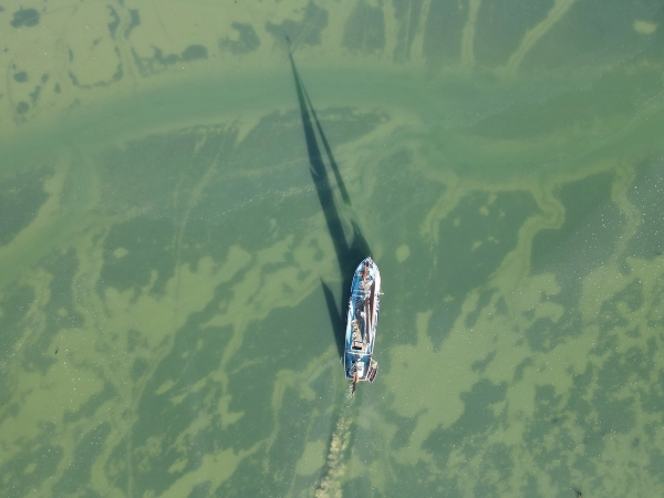 Heritage boat filming location on River Medway – Love Locations