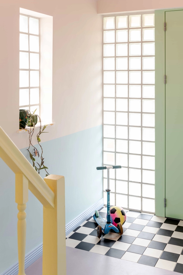 Love Locations London – The Purple House Lewisham, Perfect for Fashion and Editorial Photoshoots