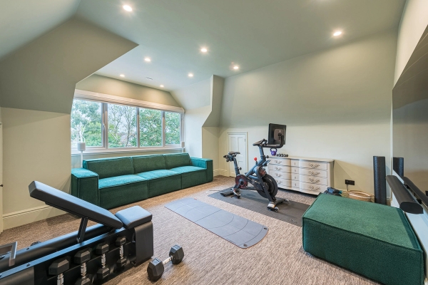 Detached residential property with driveway in NW2, Love Locations