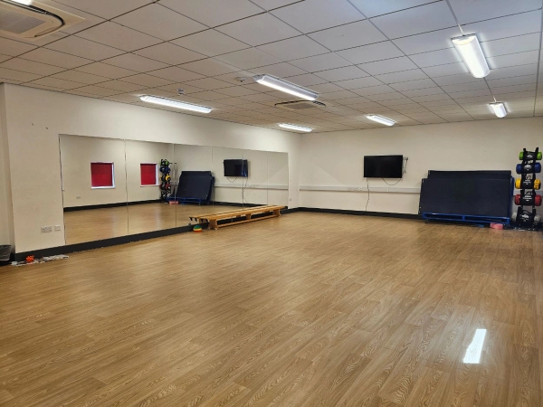 Bright and spacious drama or rehearsal studio inside a High Wycombe academy school, perfect for commercial video production via Love Locations.