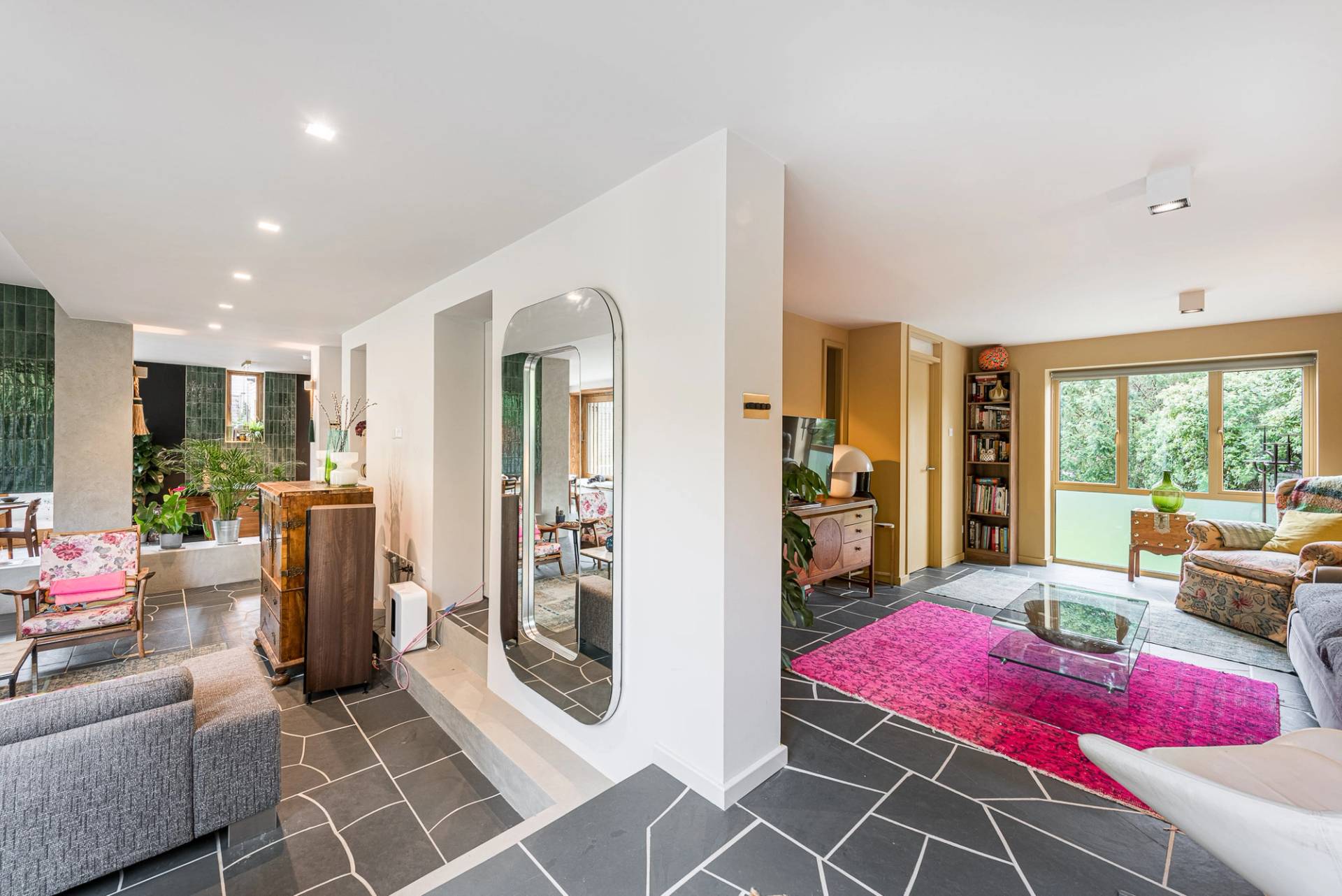 RG9 home with mid-century inspired interiors – Love Locations