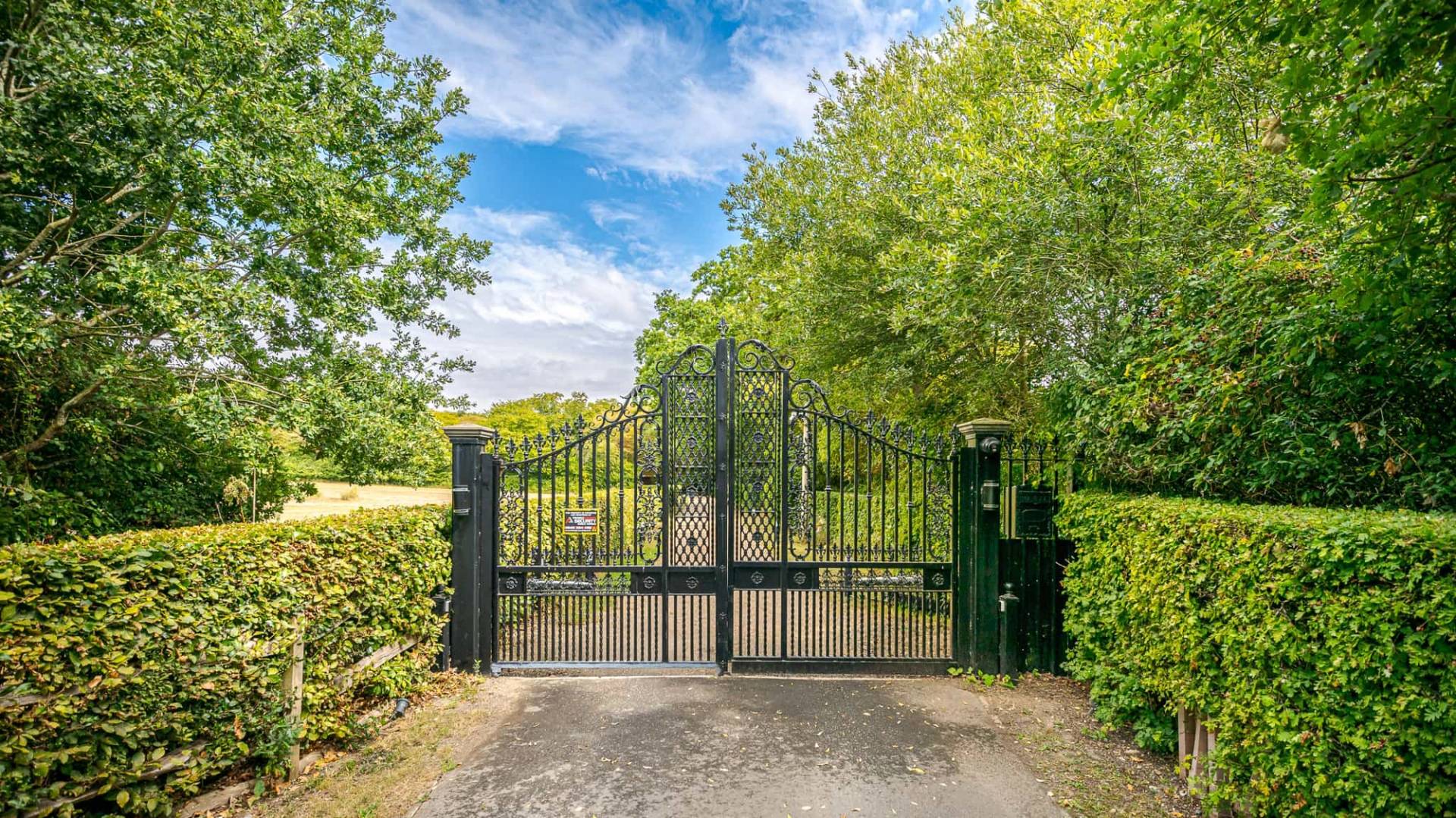Private countryside barn estate in Essex, Love Locations