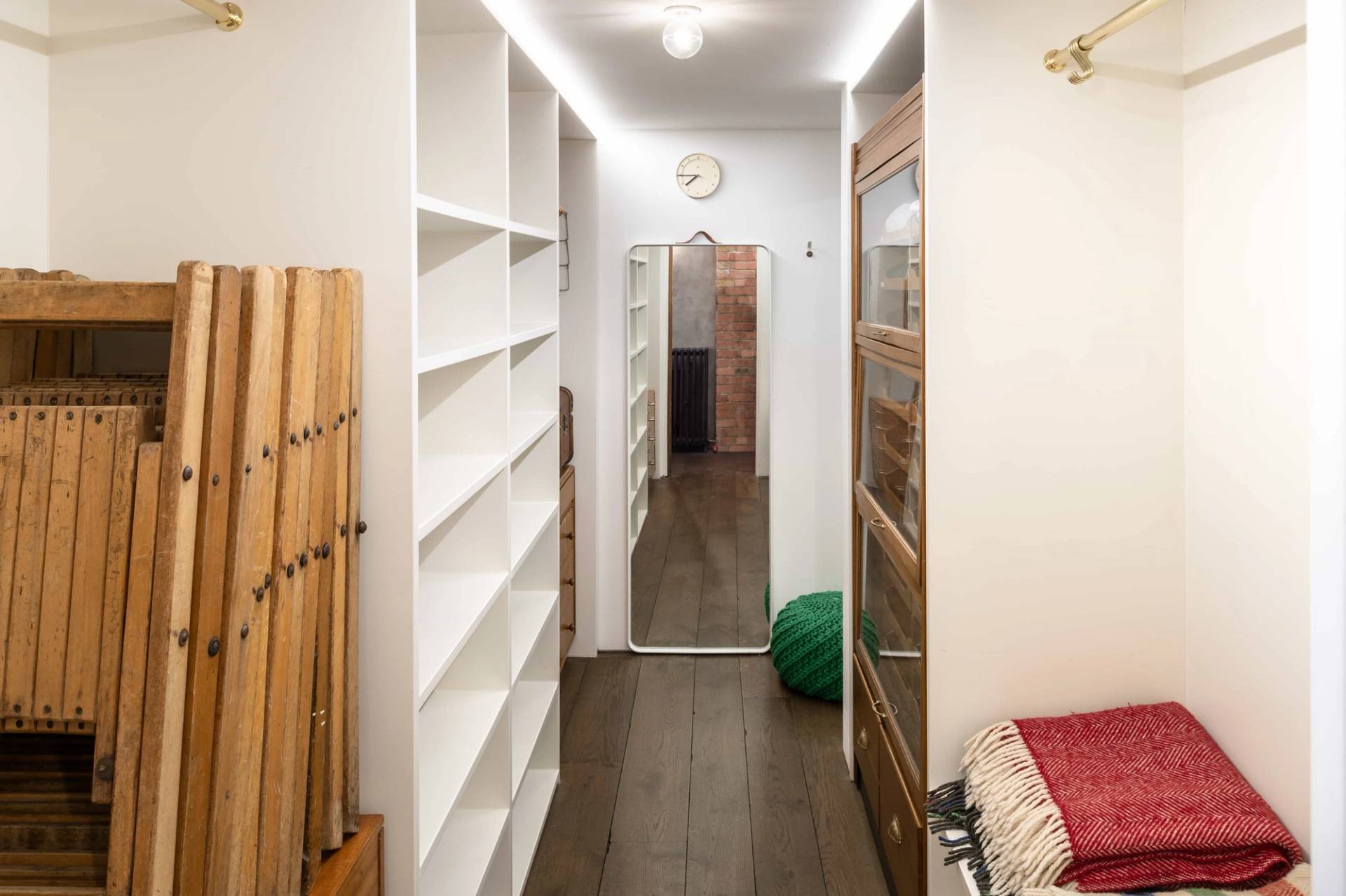 Kitchen studio with factory windows and open plan layout in Angel London – love locations