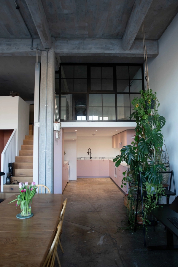 Industrial style living area in a 1930s building in Upper Clapton E5 – Love Locations