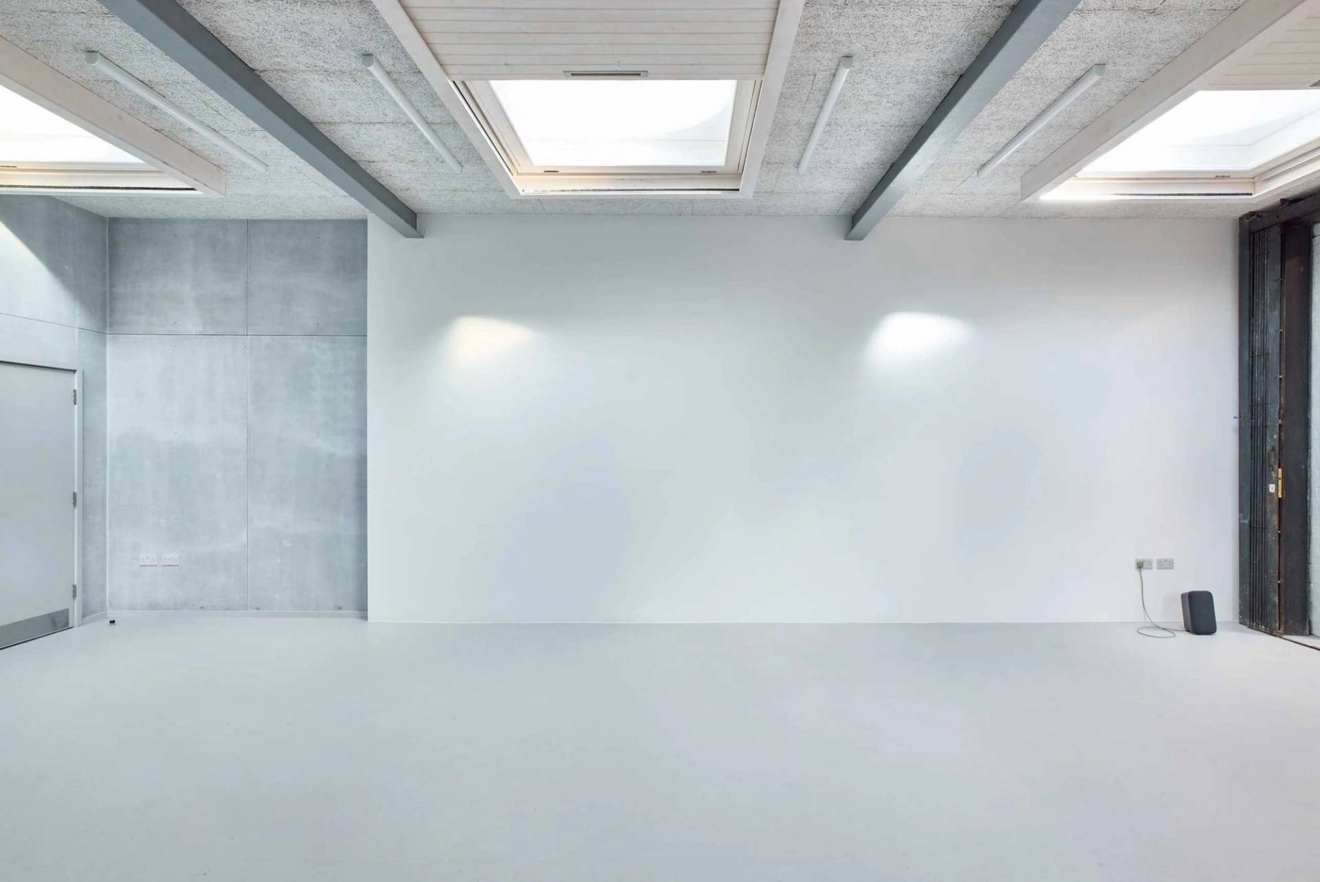Light-filled industrial studio in South East London Post Office depot, Love Locations