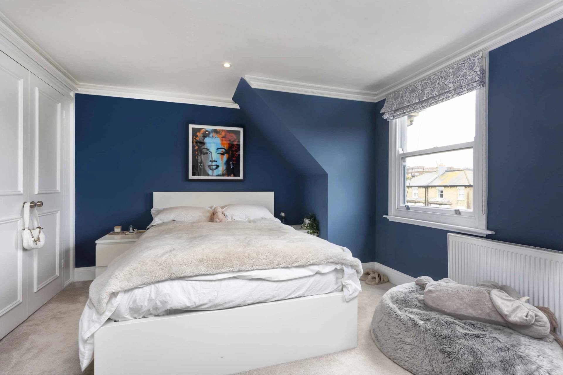 Spacious double-fronted Victorian home in Hove with impressive ceiling heights, love locations